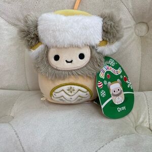 Squishmallows Dray the Yeti. Ornament Stuffed Animal - Yellow, White, Gray